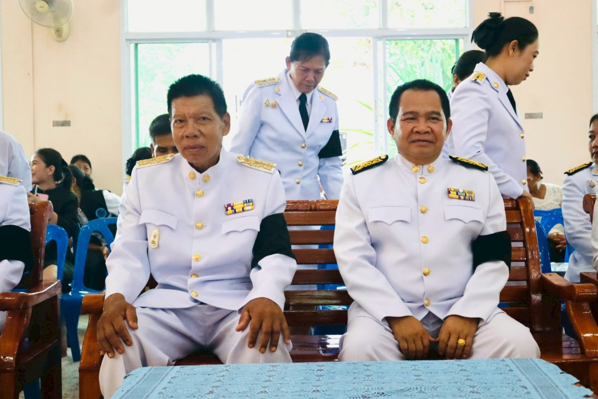 ร่วมพิธีพระราชทานน้ำหลวงสรงศพพระครูเกษมศาสนกิจ (สาน เขมวีโร) และร่วมฟังสวดอภิธรรม 
