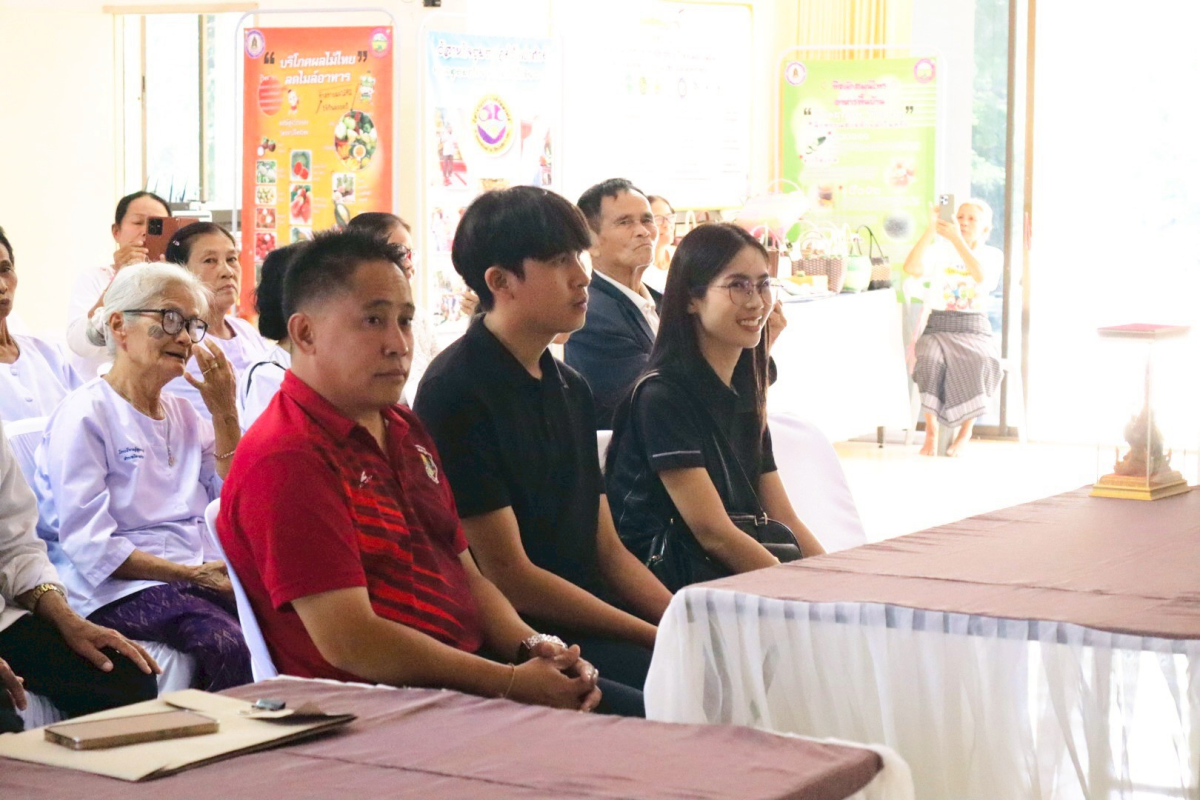 ต้อนรับคณะศึกษาดูงานจากโรงเรียนผู้สูงอายุ องค์การบริหารส่วนตำบลโพนงาม อ.บุณฑริก จ.อุบลราชธานี 