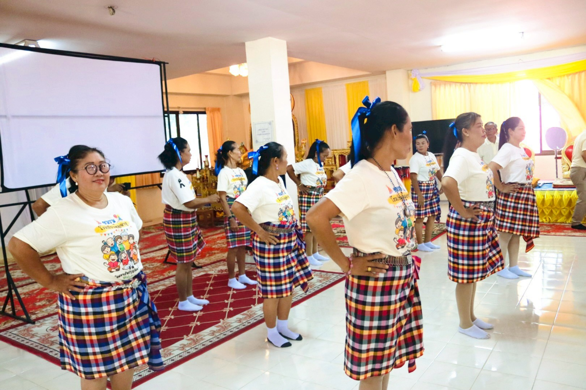ต้อนรับคณะศึกษาดูงานจากโรงเรียนผู้สูงอายุ องค์การบริหารส่วนตำบลโพนงาม อ.บุณฑริก จ.อุบลราชธานี 