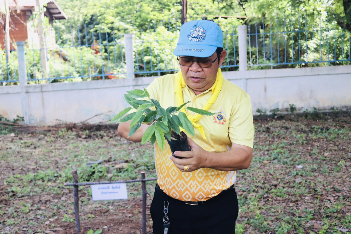 โครงการทำความดีถวายเป็นพระราชกุศล สมเด็จพระนางเจ้าฯพระบรมราชินี บ้านหัวเขาทอง- หนองแวง