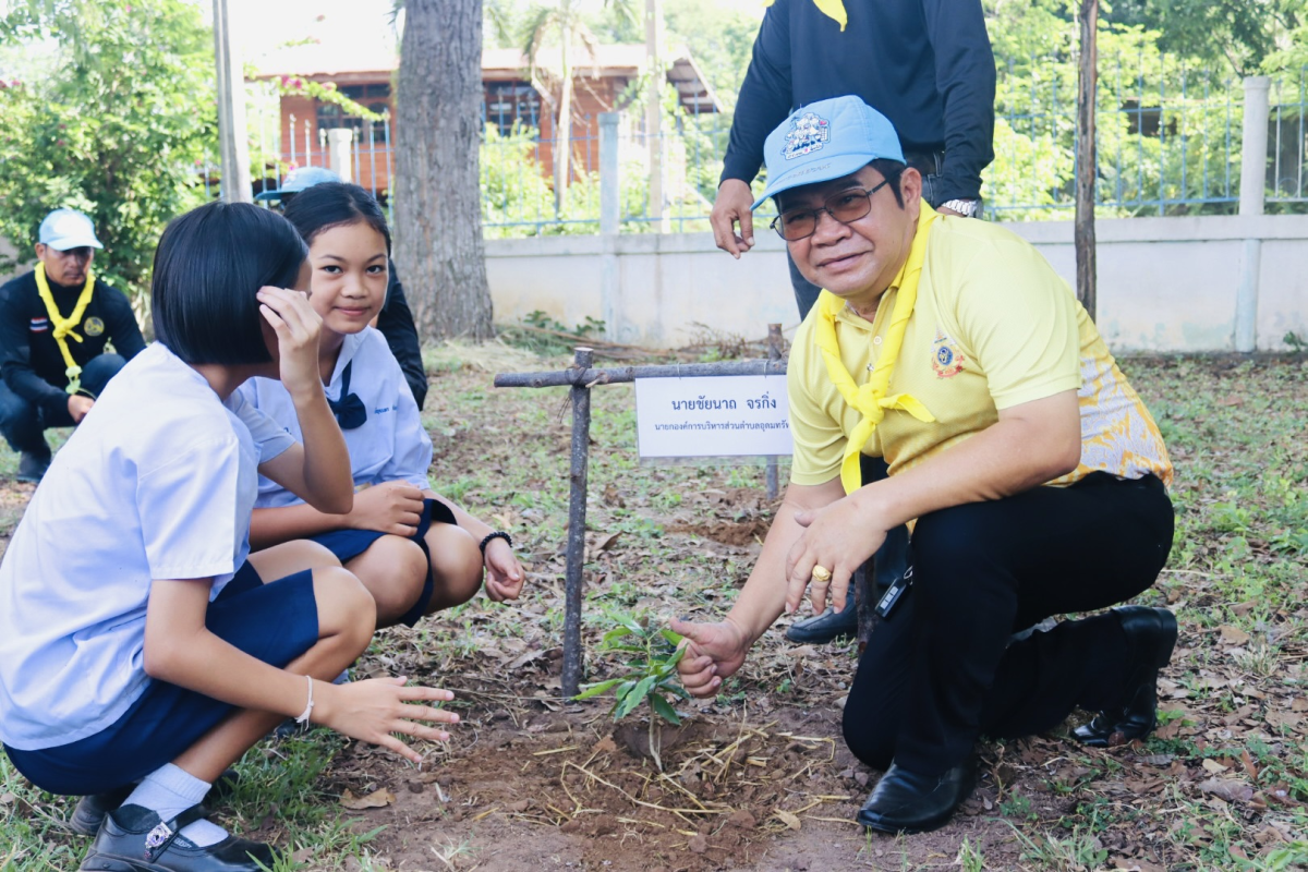 โครงการทำความดีถวายเป็นพระราชกุศล สมเด็จพระนางเจ้าฯพระบรมราชินี บ้านหัวเขาทอง- หนองแวง