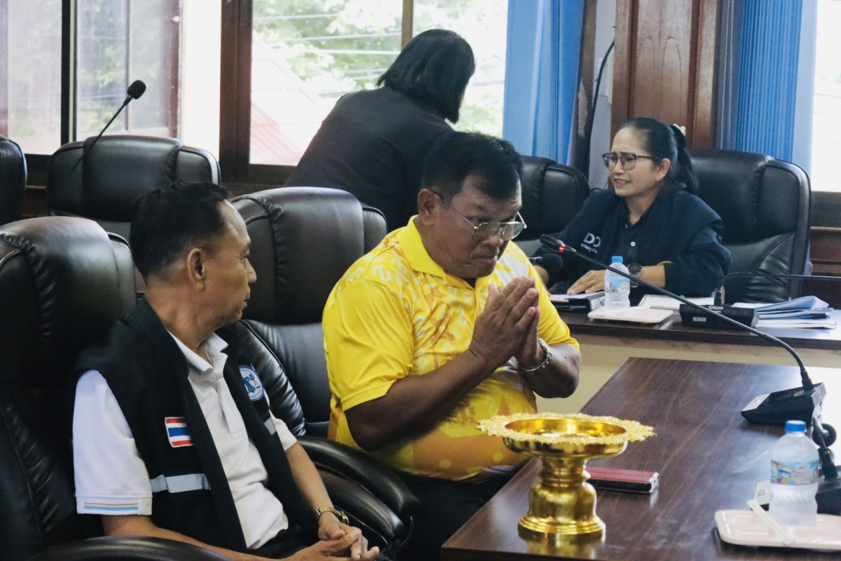 พิธีมอบเข็มเชิดชูเกียรติคุมประพฤติ เข็มอาสาสมัคร มอบให้แก่อาสามัคร (อสค.)