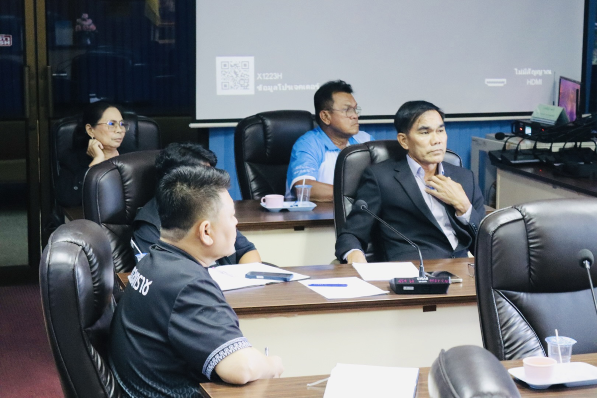 ประชุมการบริหารจัดการน้ำและถนนเลียบคลองลำเชียงสา
