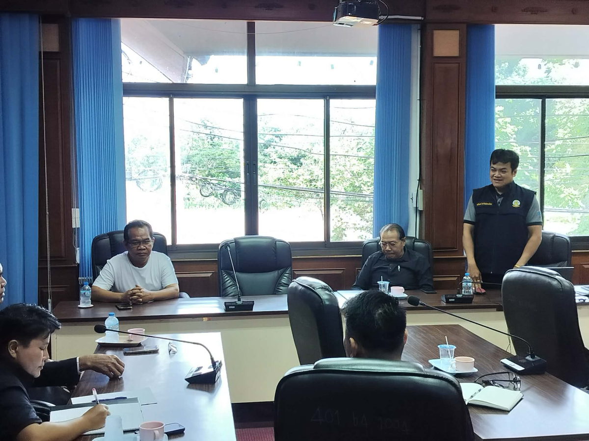 ประชุมการบริหารจัดการน้ำและถนนเลียบคลองลำเชียงสา