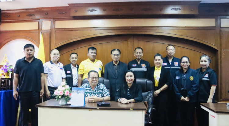 พิธีมอบเข็มเชิดชูเกียรติคุมประพฤติ เข็มอาสาสมัคร มอบให้แก่อาสามัคร (อสค.)