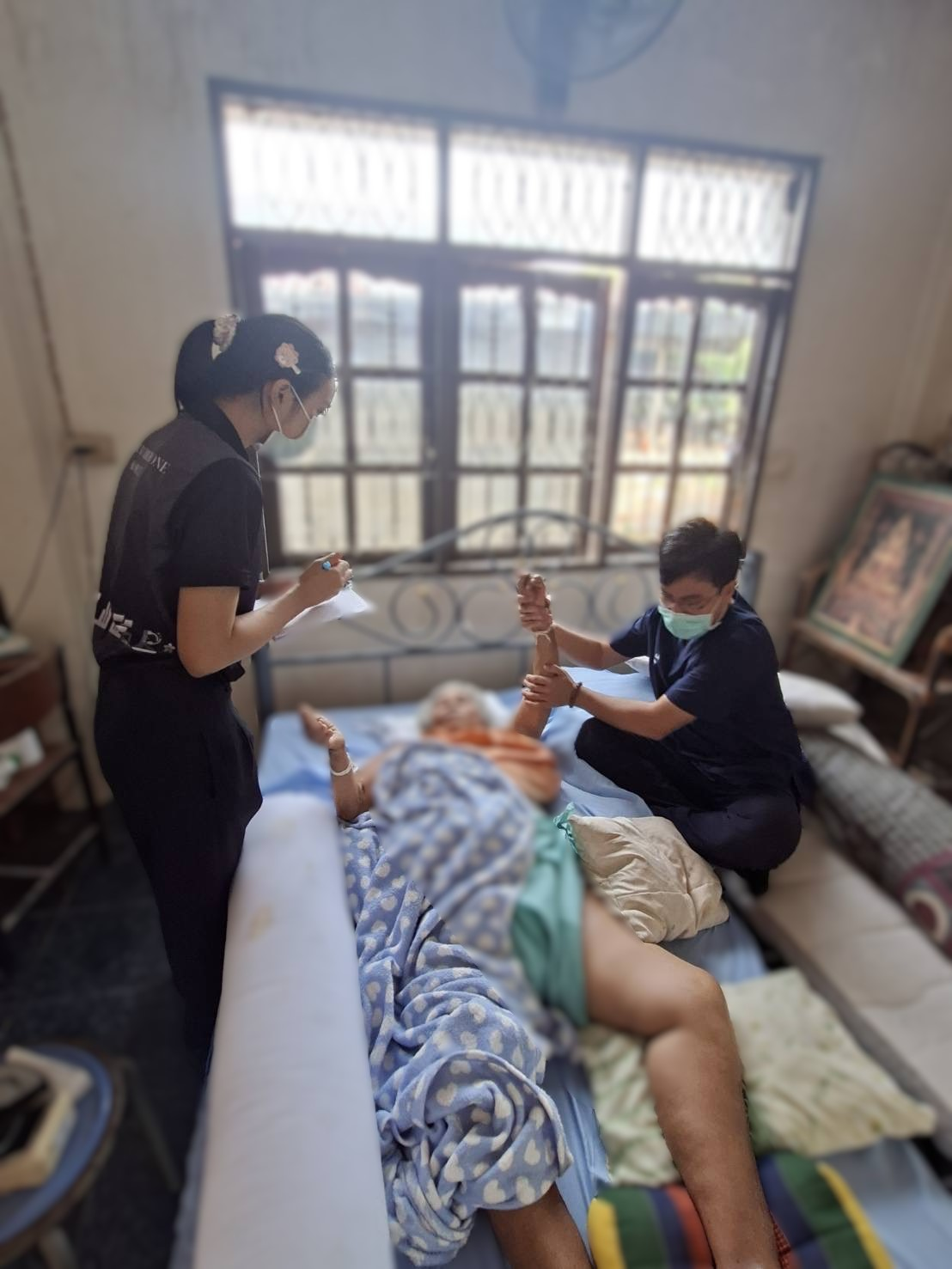 โครงการเยี่ยมบ้านผู้สูงอายุ ผู้พิการและผู้ป่วย IMC ของ อบต อุดมทรัพย์