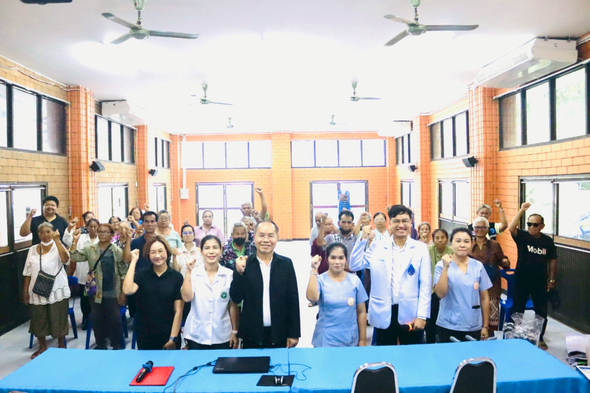 พิธีเปิดโครงการพัฒนาคุณภาพชีวิตผู้สูงอายุและคนพิการร่วมกับภาคีเครือข่ายในชุมชน "การฟื้นฟูสุขภาพผู้สูงอายุที่มีปัญหาการเคลื่อนไหวและคนพิการ อำเภอวังน้ำเขียว" 