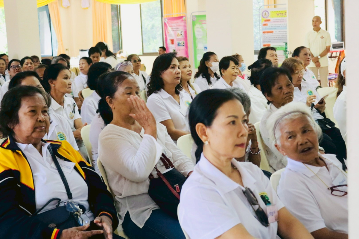  ต้อนรับคณะศึกษาดูงานจากโรงเรียนผู้สูงอายุ องค์การบริหารส่วนตำบลหนองจะบก อ.เมือง จ.นครราชสีมา ในโครงการส่งเสริมพัฒนาคุณภาพชีวิตผู้สูงอายุ ประจำปี พ.ศ.2569