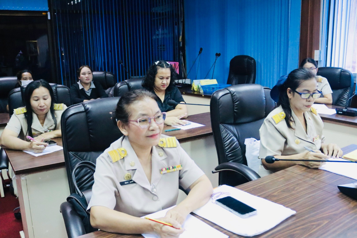 ประชุมพนักงานส่วนตำบลอุดมทรัพย์ (กองการศึกษาศาสนาและวัฒนธรรม) ประจำปี พ.ศ.2569