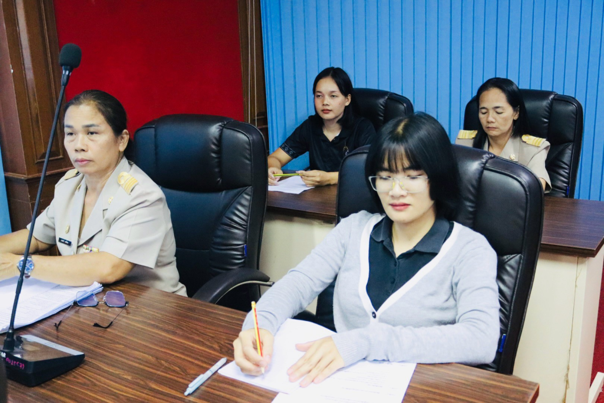 ประชุมพนักงานส่วนตำบลอุดมทรัพย์ (กองการศึกษาศาสนาและวัฒนธรรม) ประจำปี พ.ศ.2569