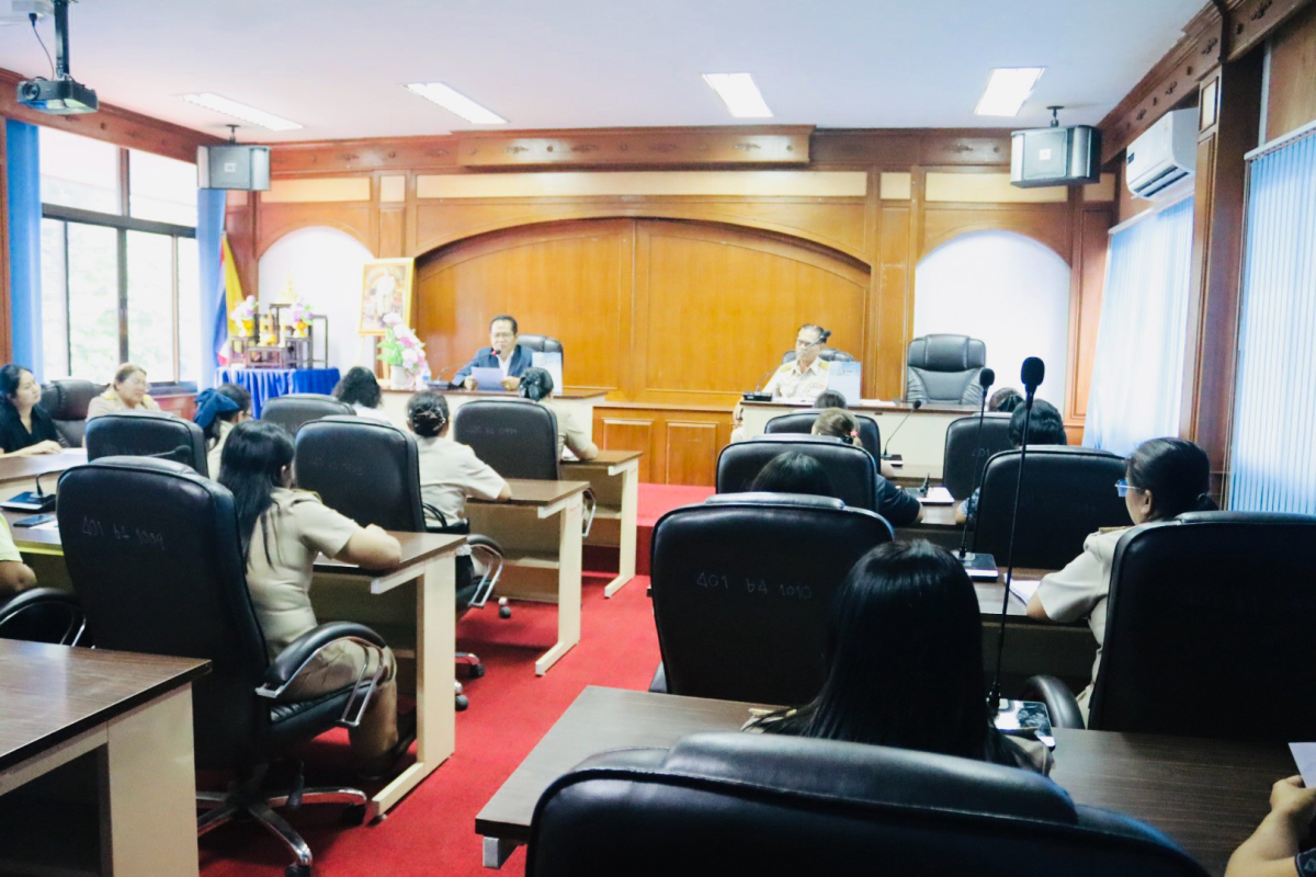 ประชุมพนักงานส่วนตำบลอุดมทรัพย์ (กองการศึกษาศาสนาและวัฒนธรรม) ประจำปี พ.ศ.2569