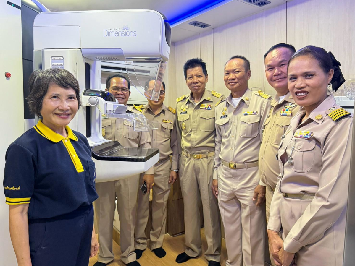โครงการตรวจคัดกรองมะเร็งเต้านม โดยเครื่องเอกซเรย์เต้านมเคลื่อนที่  ในสตรีกลุ่มเสี่ยงและผู้ด้อยโอกาส และโครงการคัดกรองมะเร็งนรีเวช ประจำปีงบประมาณ 2569 