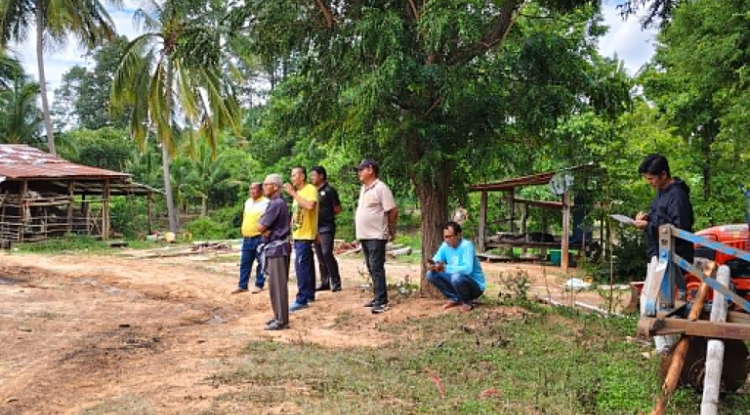  อบต.อุดมทรัพย์ ลงพื้นที่สำรวจความเสียหายผู้ประสบอัคคีภัย (เหตุไฟไหม้คอกวัว) บ้านวังน้ำเขียวม.9
